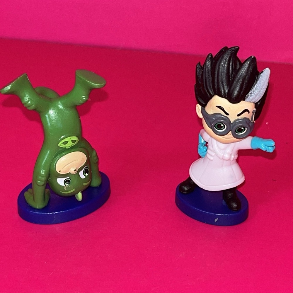 PJ Masks Mini Figures Lot of‎ 2 Green Gekko Romeo Cake Topper Toys Hasbro